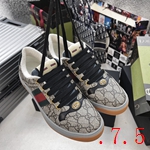 スーパーコピーグッチ靴